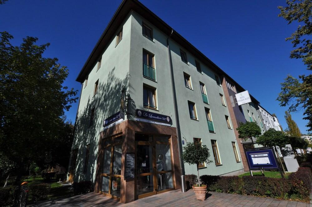 Hotel Perlach Allee By Blattl Munich Exterior photo
